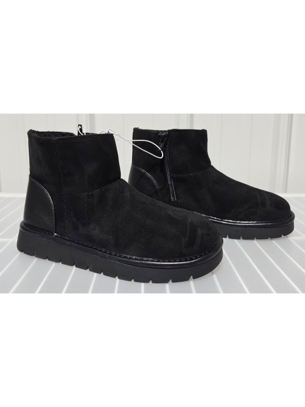 Cat & Jack Honor Big Girls' Black Faux Suede & Faux Fur Lined Ankle Boots